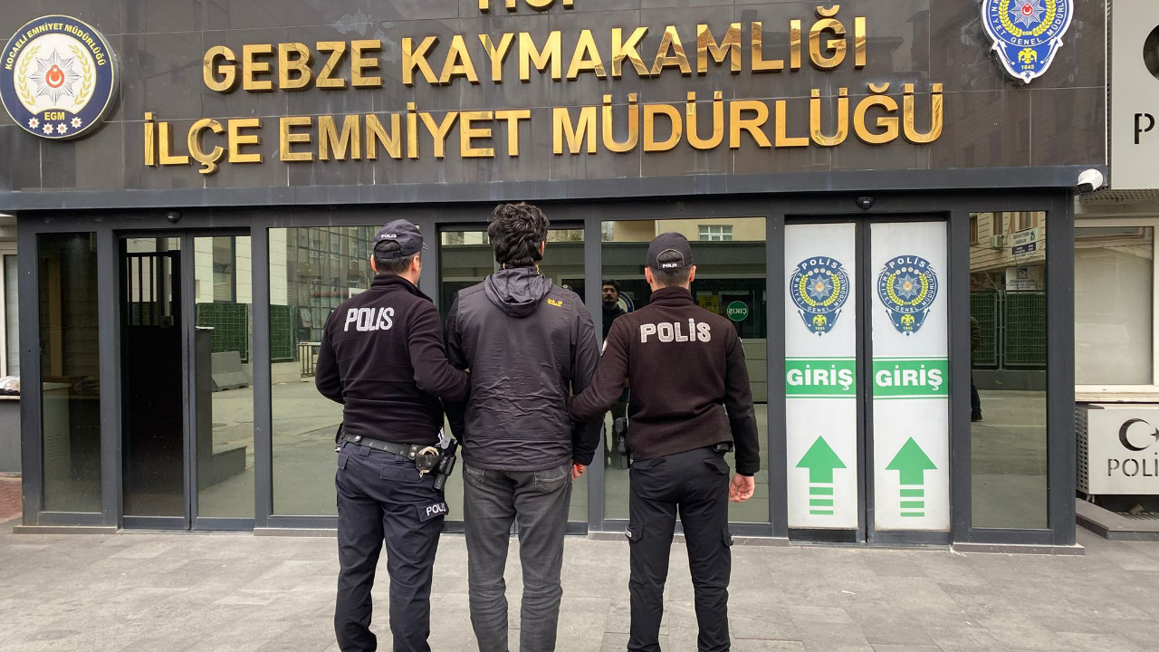 Kocaeli’de kesinleşmiş hapis cezası bulunan iki hükümlü yakalandı